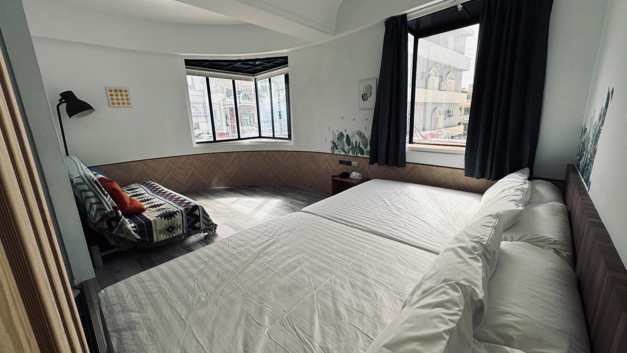 Stay Hotel остров Ламай Екстериор снимка